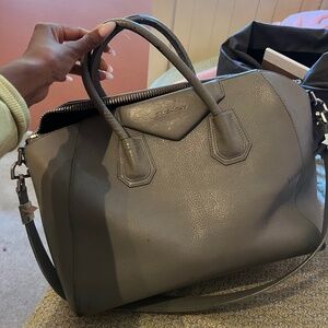 Authentic Givenchy Antigona Medium